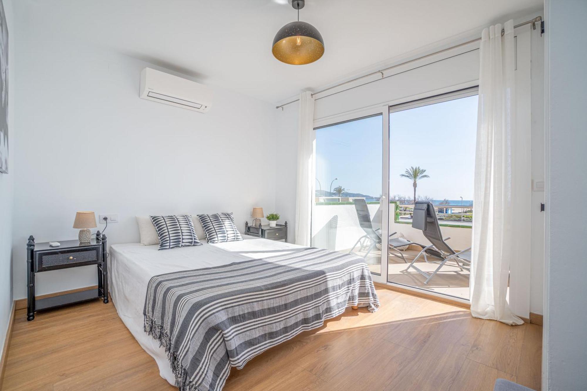 1013 Apartamento Vista Mar Con 2 Habitaciones By Homeselectspain 艾姆布里亚布拉瓦 外观 照片